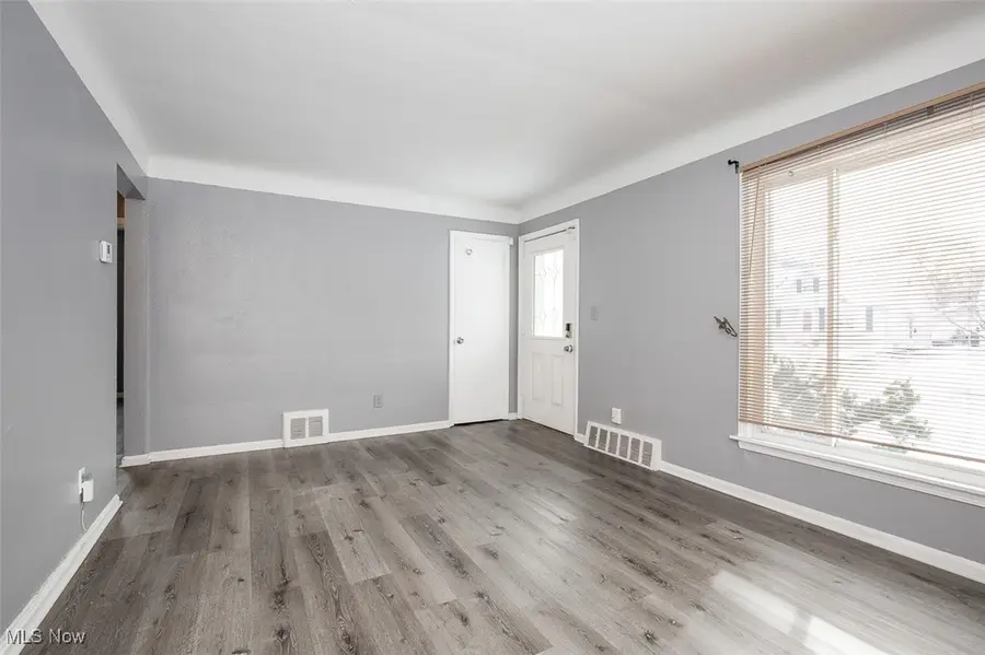 12701 York Boulevard, Garfield Heights, OH 44125 - Image #3