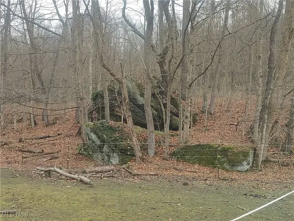 Cr 58, Coshocton, OH 43812