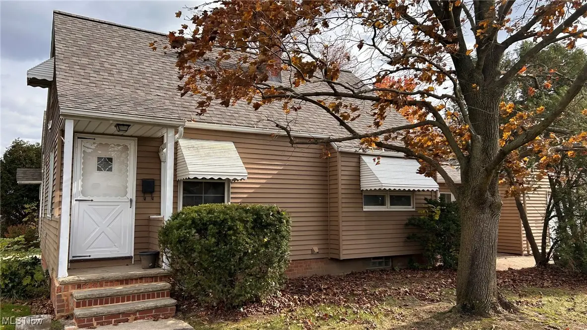 12804 Oak Park Boulevard, Garfield Heights, OH 44125 - Image #1