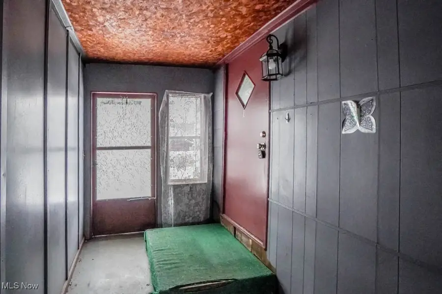 7192-7194 Middlebranch Ne Avenue, Canton, OH 44721 - Image #2