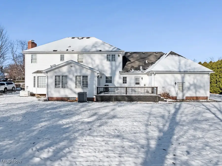 856 Birchwood Drive, Alliance, OH 44601 - Image #2