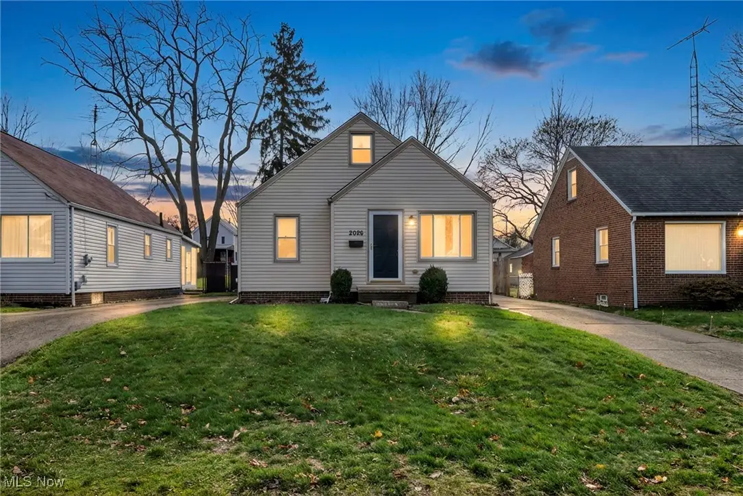 2026 39th Nw Street, Canton, OH 44709 - Image #1