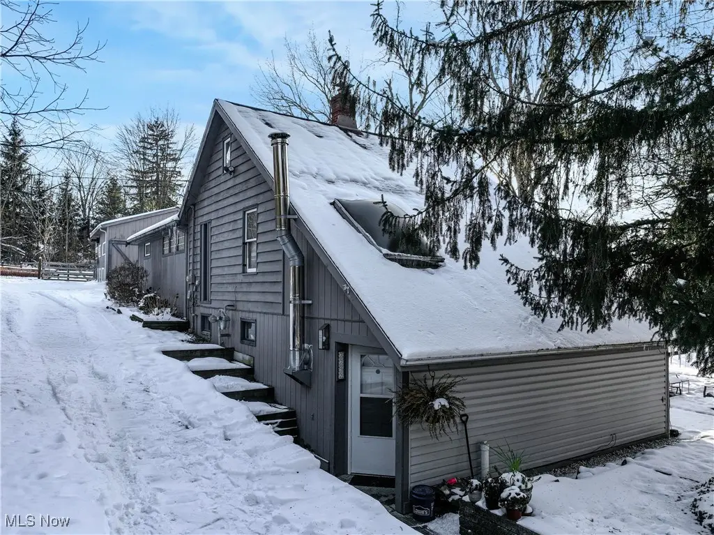 7792 Euclid Chardon Road, Kirtland, OH 44094 - Image #1