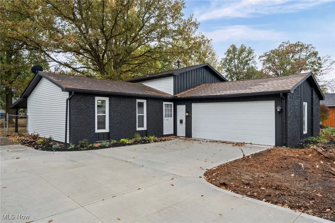 1423 Narragansett Boulevard, Lorain, OH 44053 - Image #1