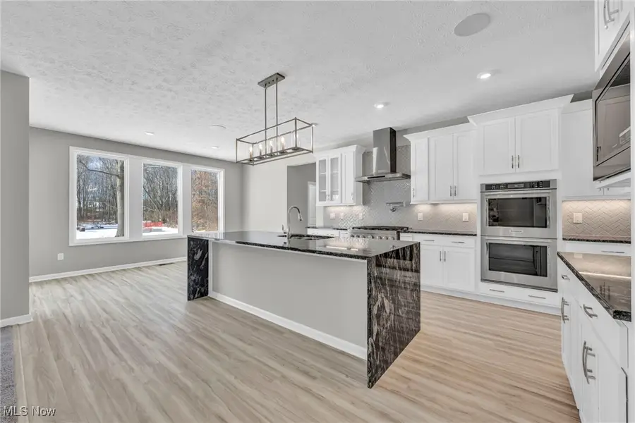 3254 Woodstone Lane, Avon, OH 44011 - Image #3