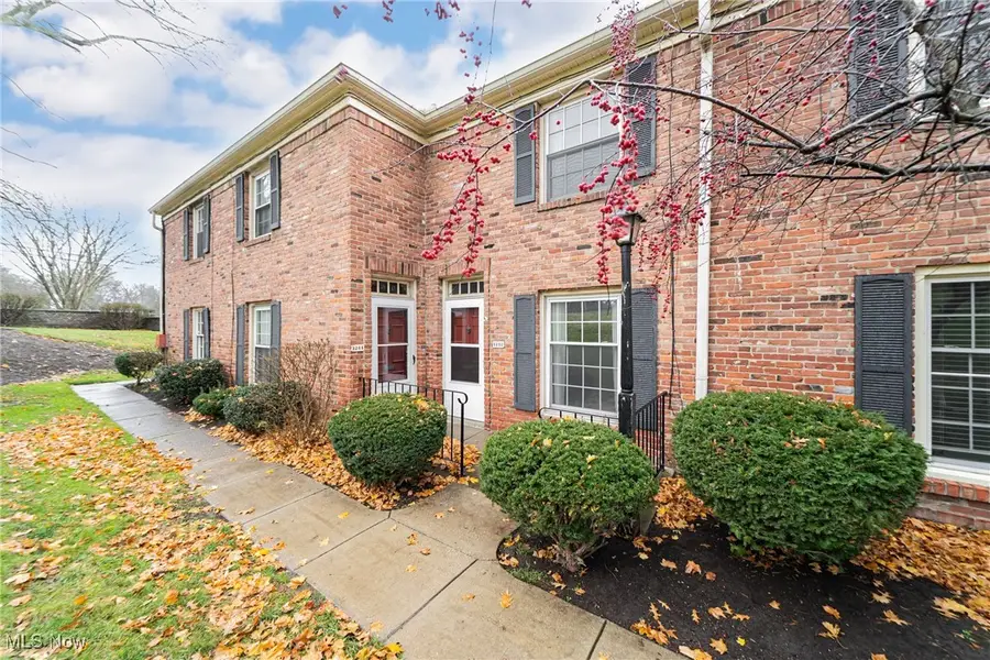 1242 Culpepper Drive, Akron, OH 44313 - Image #2