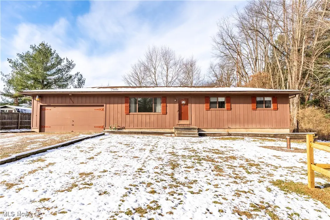 8695 Lansdale Nw Avenue, North Canton, OH 44720 - Image #1