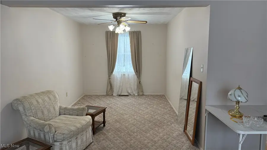 392 Earl Nw Drive, Warren, OH 44483 - Image #3