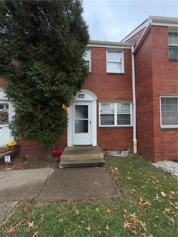 430 Kenwood Drive #C11, Euclid, OH 44123