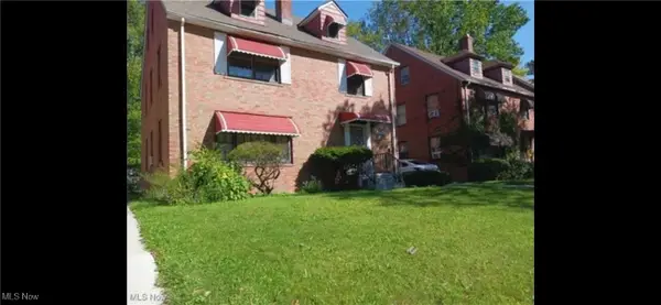 2965 S Moreland Boulevard, Cleveland, OH 44120