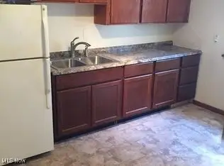 2965 S Moreland Boulevard, Cleveland, OH 44120 - Image #3