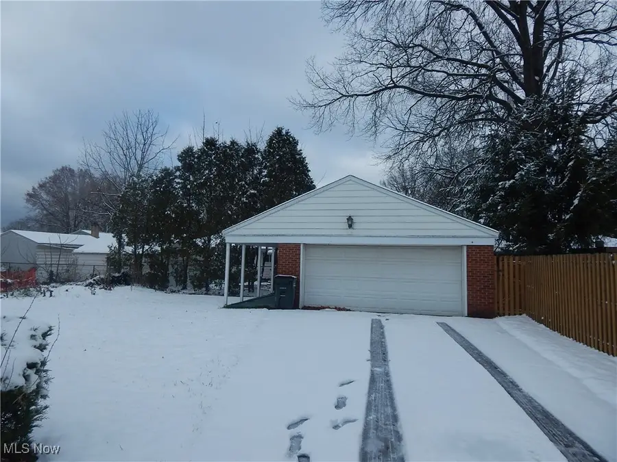 509 Notre Dame Avenue, Cuyahoga Falls, OH 44221 - Image #2