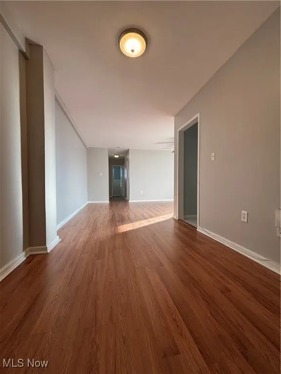 11720 Edgewater Drive, Lakewood, OH 44107 - Image #2