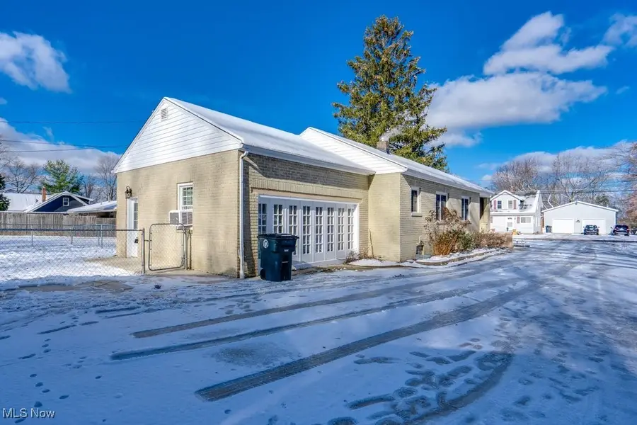 1686 Faye Road, Akron, OH 44306 - Image #3