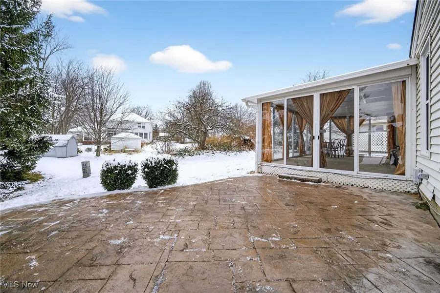 16375 Commons Oval, Strongsville, OH 44136 - Image #2