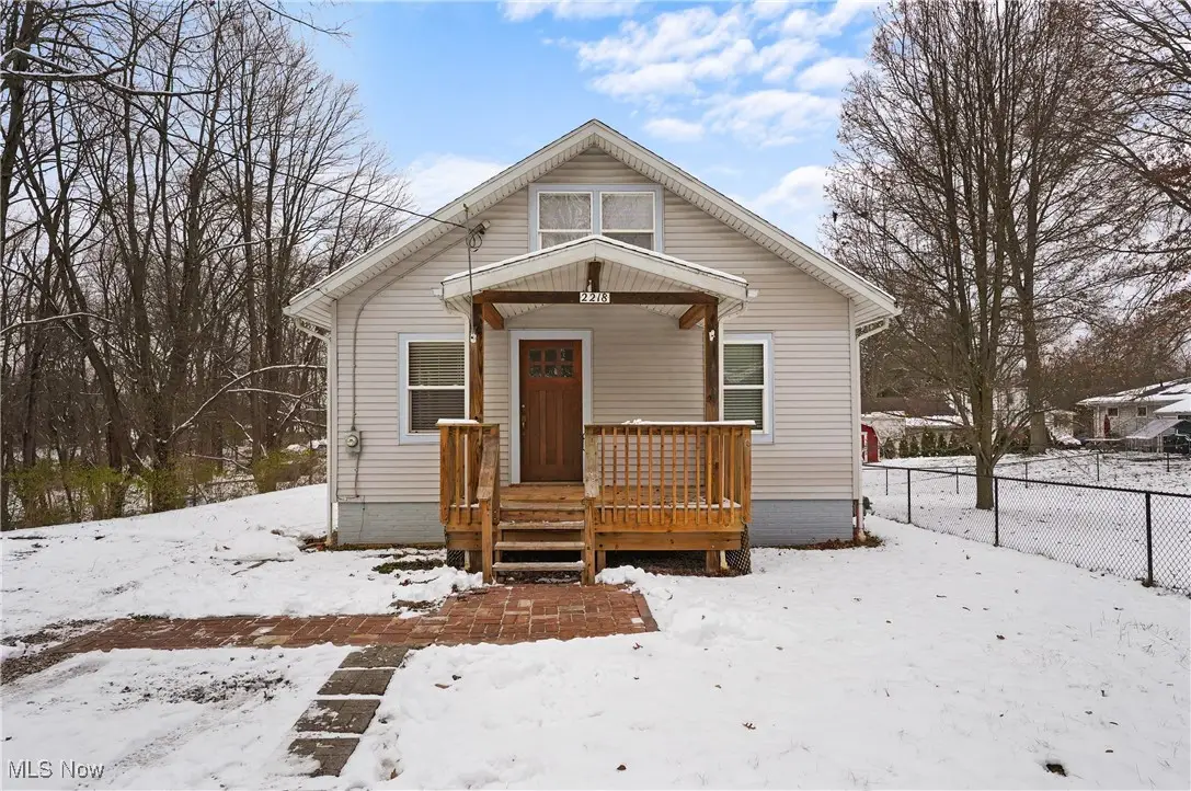 2218 Lee Drive, Akron, OH 44306 - Image #1