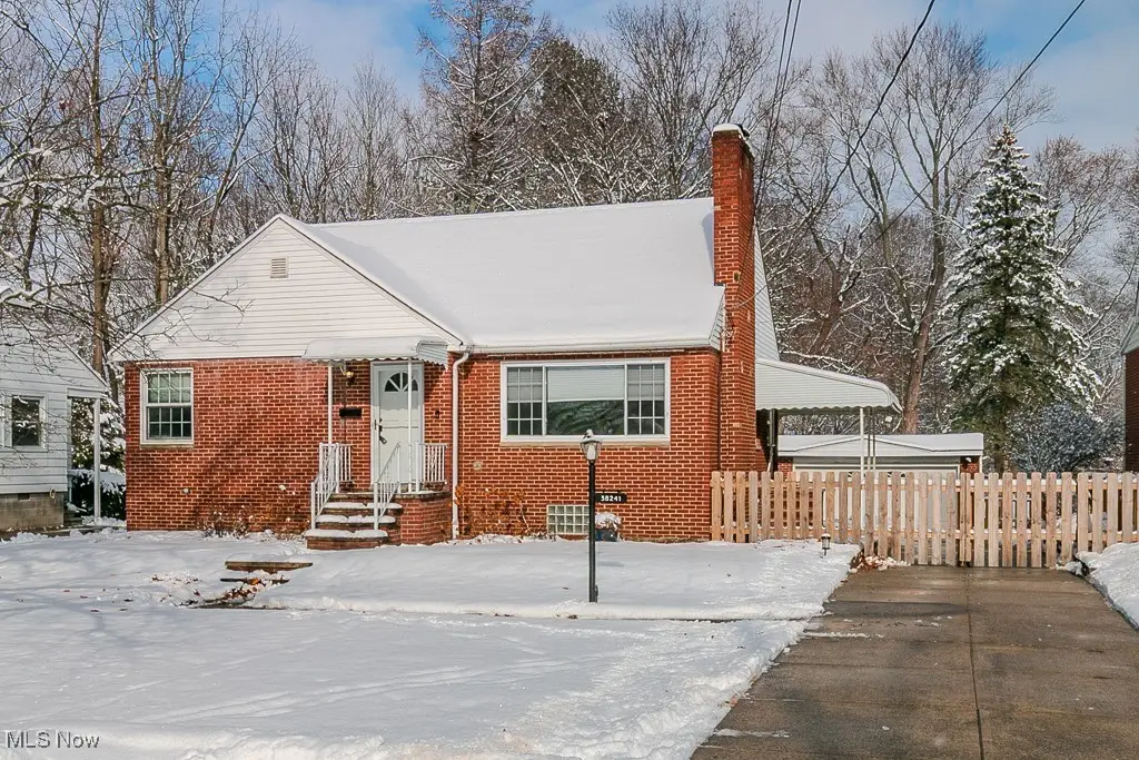 38241 Roselawn Avenue, Willoughby, OH 44094 - Image #1