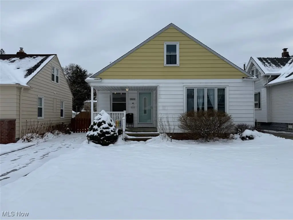 11604 Bradwell Road, Garfield Heights, OH 44125 - Image #1