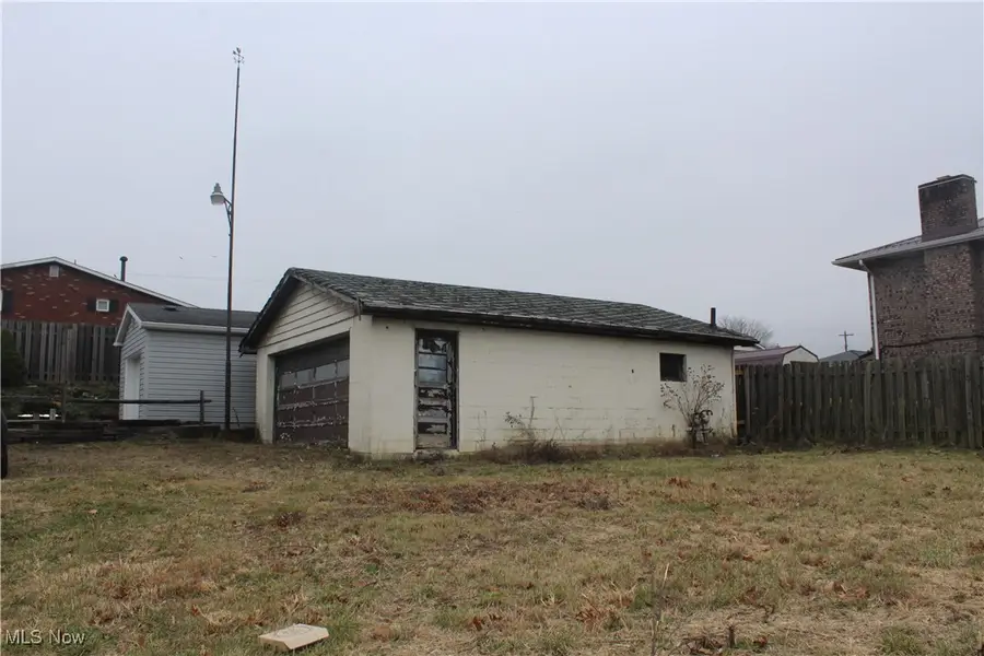 329 Rockdale Drive, Follansbee, WV 26037 - Image #3