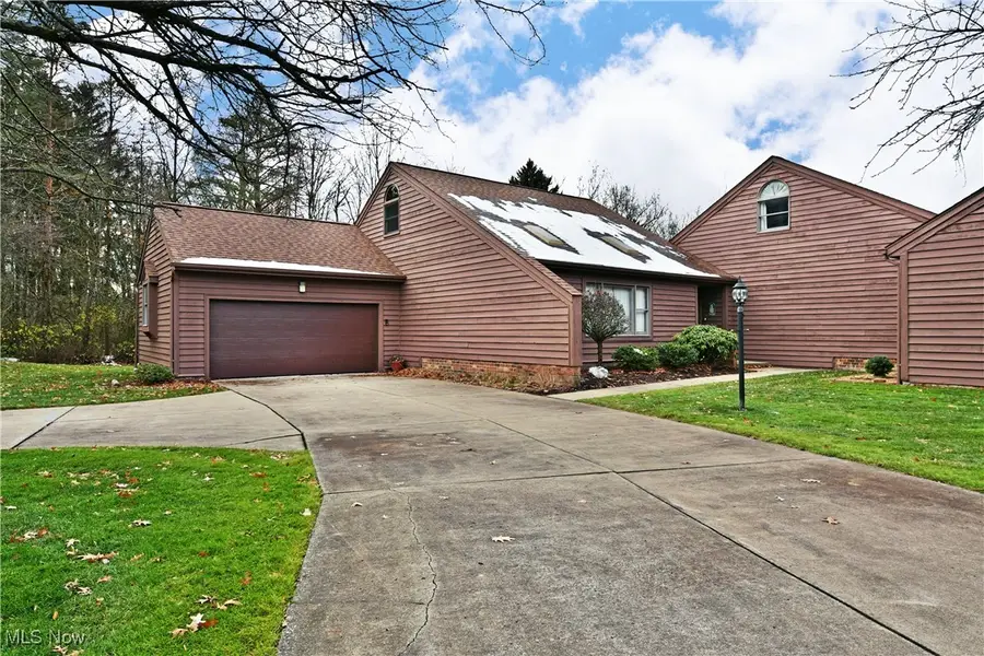 110 Avalon Se Drive #A, Warren, OH 44484 - Image #2