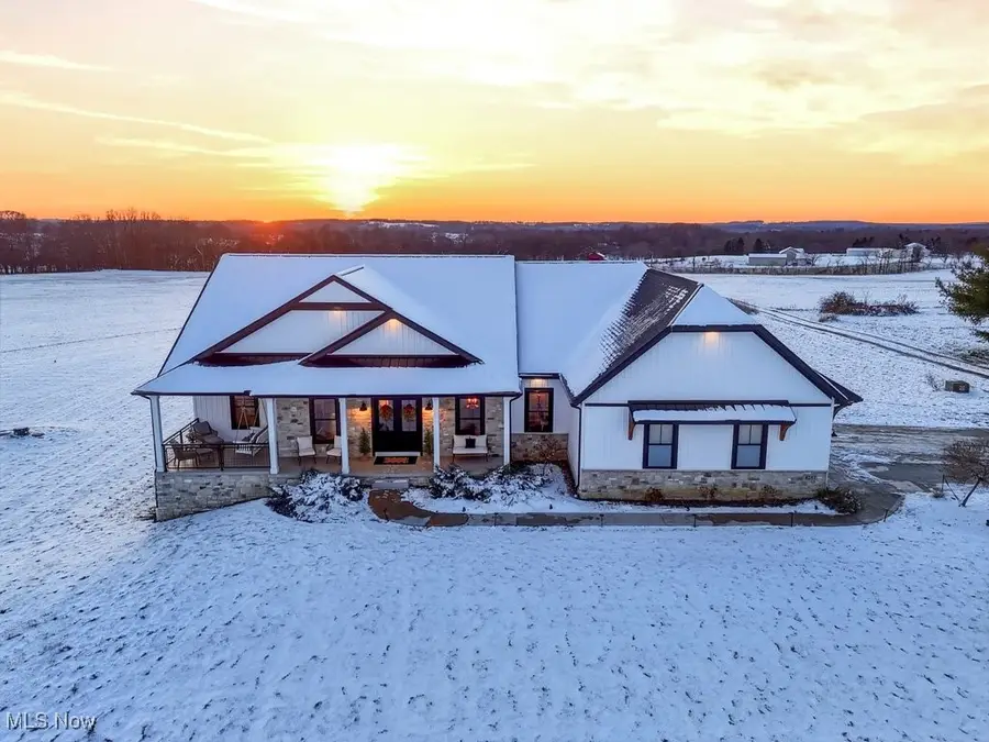 8257 Akron Nw Avenue, Canal Fulton, OH 44614 - Image #2