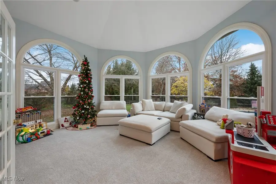 1527 Alexandria Se Parkway, Canton, OH 44709 - Image #3