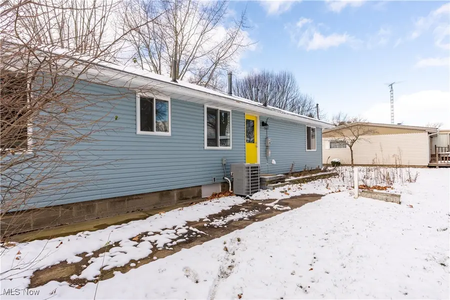 306 Ranowsky N Court, East Canton, OH 44730 - Image #3