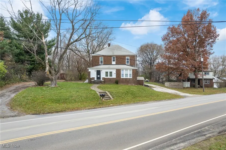 2823 Columbus Ne Road, Canton, OH 44705 - Image #2