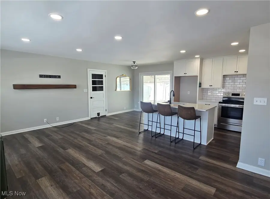 608 Highland Boulevard, Coshocton, OH 43812 - Image #3