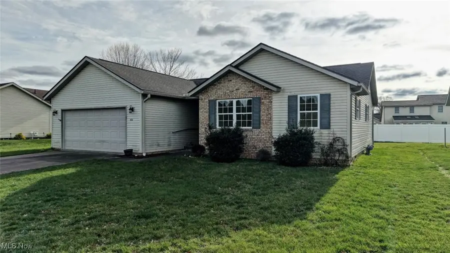 412 Taylor Sw Drive, New Philadelphia, OH 44663 - Image #2