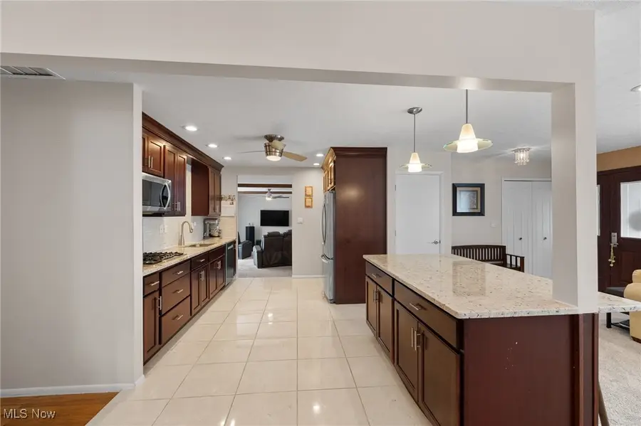 2000 Coventry Drive, Parma, OH 44134 - Image #3