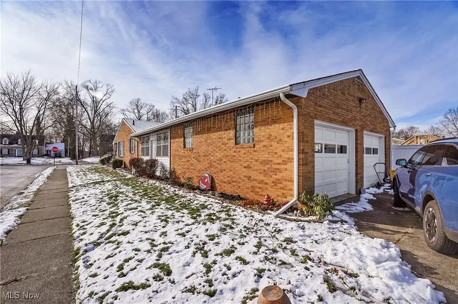 560 E Milton Street, Alliance, OH 44601 - Image #2