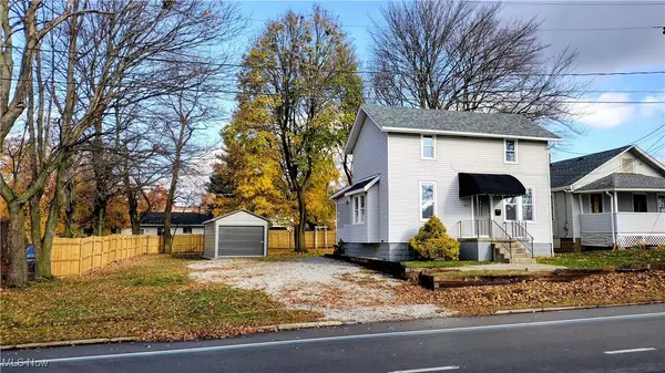 1867 Triplett Boulevard, Akron, OH 44312