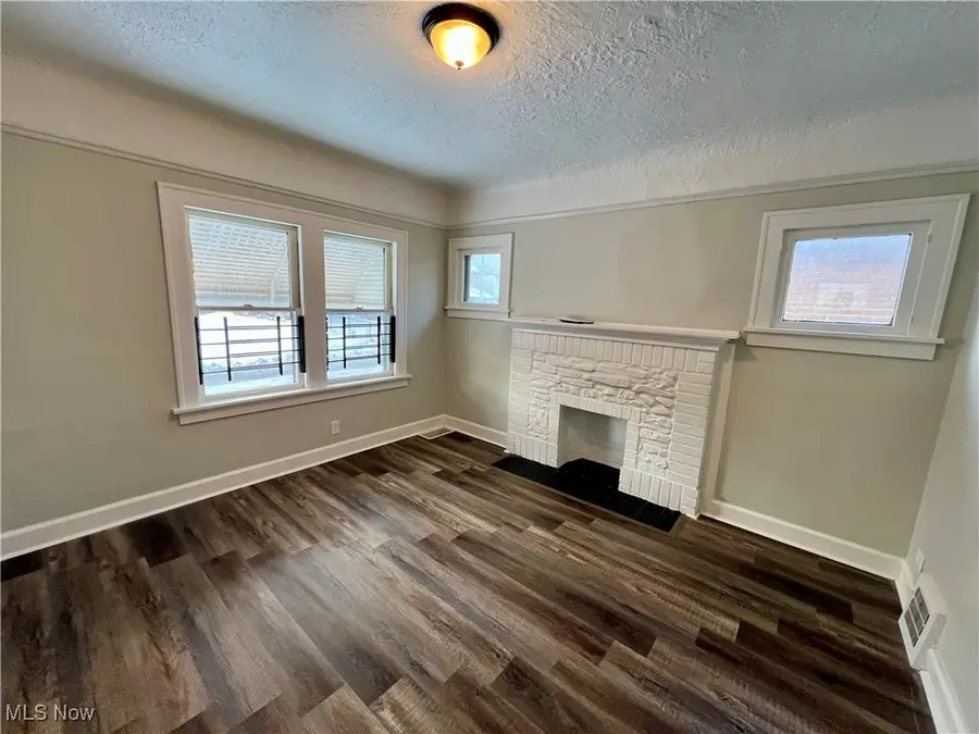 907 Rondel Road, Cleveland, OH 44110 - Image #3