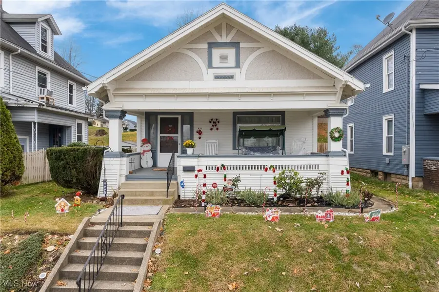 827 9th Sw Street, Massillon, OH 44647 - #3