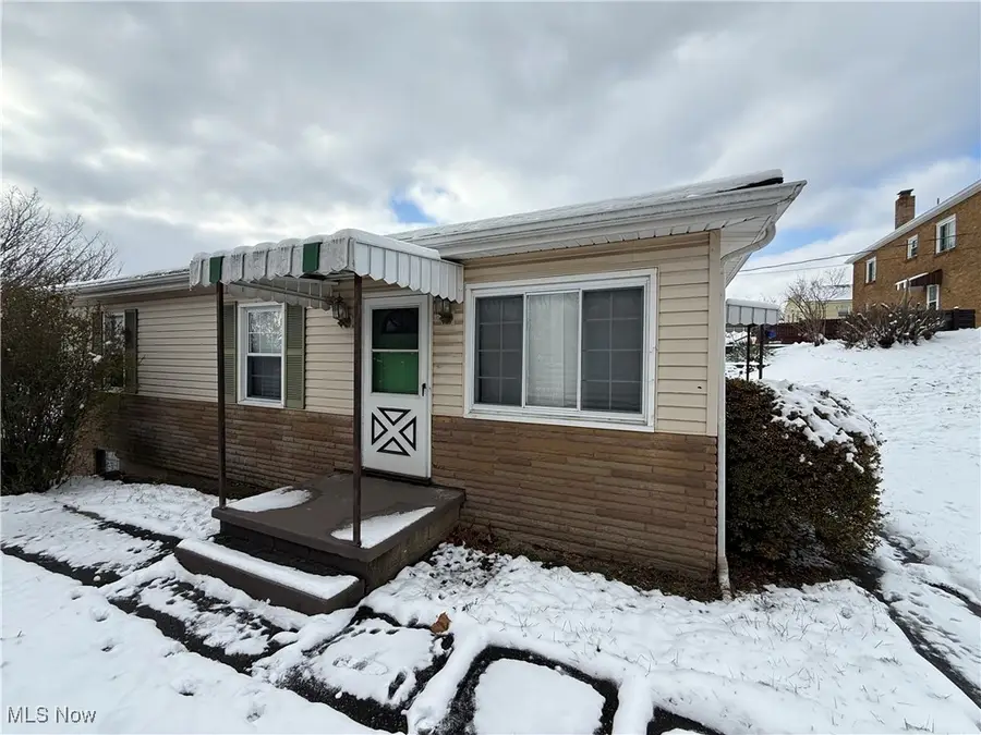 108 Sullivan Circle, Weirton, WV 26062 - Image #2