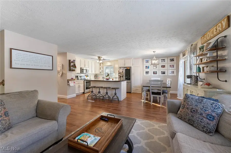 665 Wendemere Drive, Hubbard, OH 44425 - Image #2