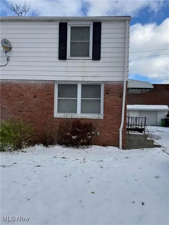 1555 E 256th Street, Euclid, OH 44132 - Image #1