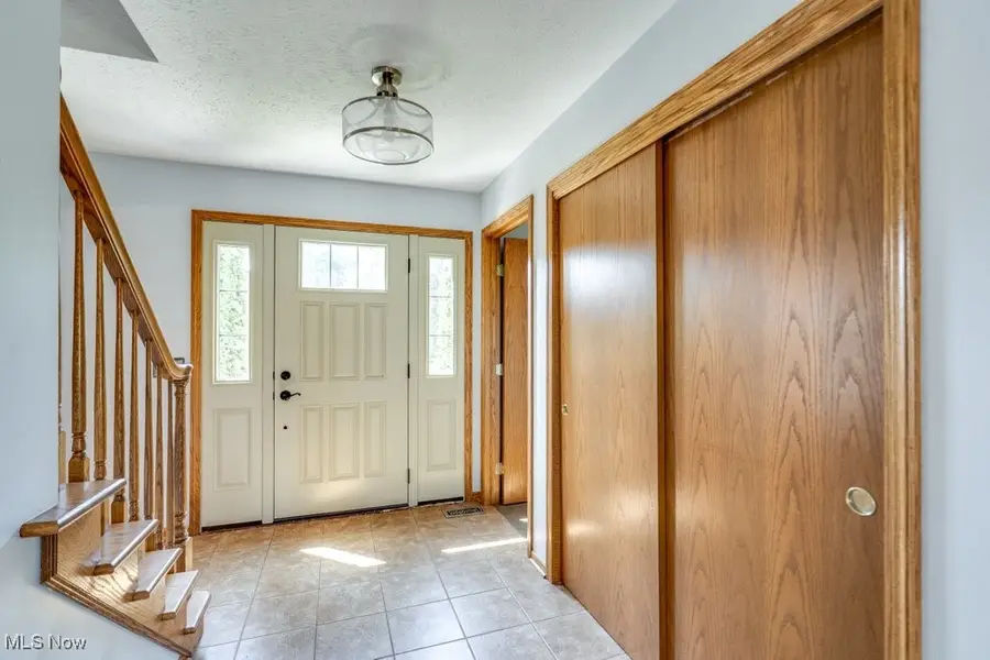 5613 Stoney Ridge Nw Road, Canton, OH 44718 - Image #3