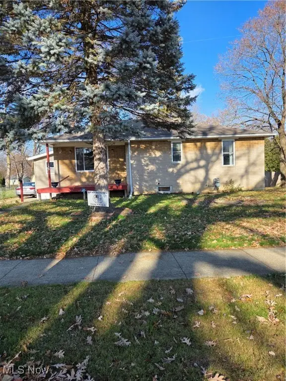 139 Adams Street, Wellington, OH 44090