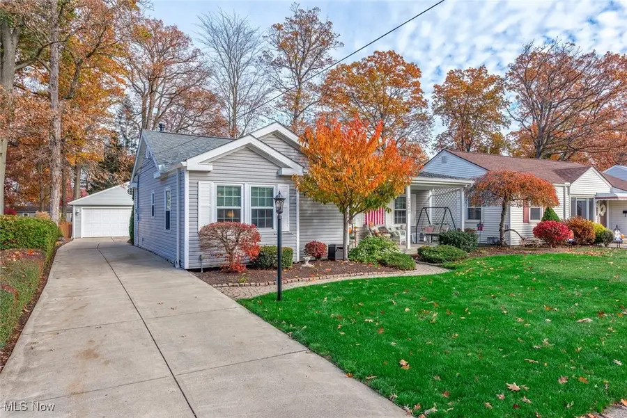 26600 Knickerbocker Road, Bay Village, OH 44140 - Image #3