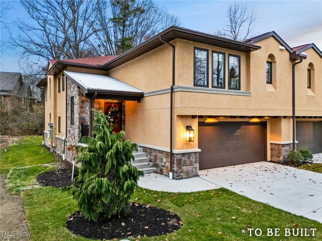 846 Easthill Se Street, North Canton, OH 44720 - Image #1