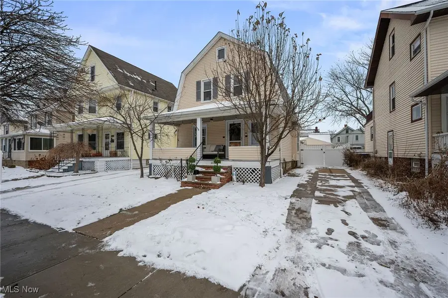 1551 Orchard Grove Avenue, Lakewood, OH 44107 - Image #2