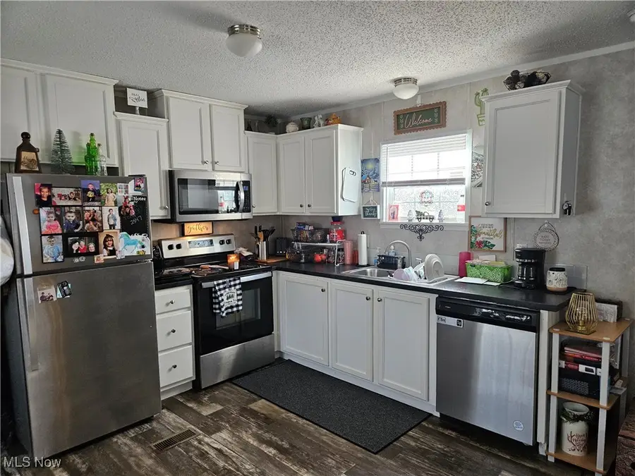 81 Hyland Drive, Akron, OH 44312 - Image #3