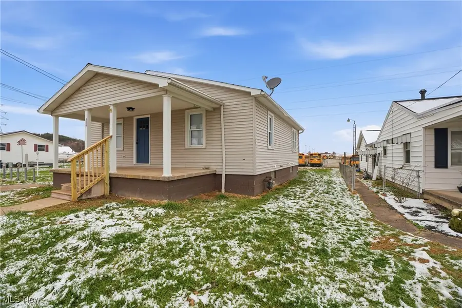 206 Edgelawn Street, Parkersburg, WV 26101 - Image #2