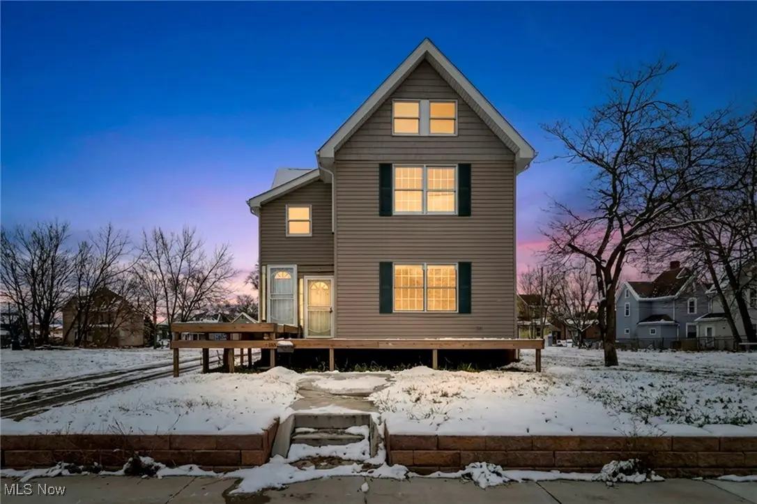 814 Plymouth Nw Court, Canton, OH 44703 - Image #1