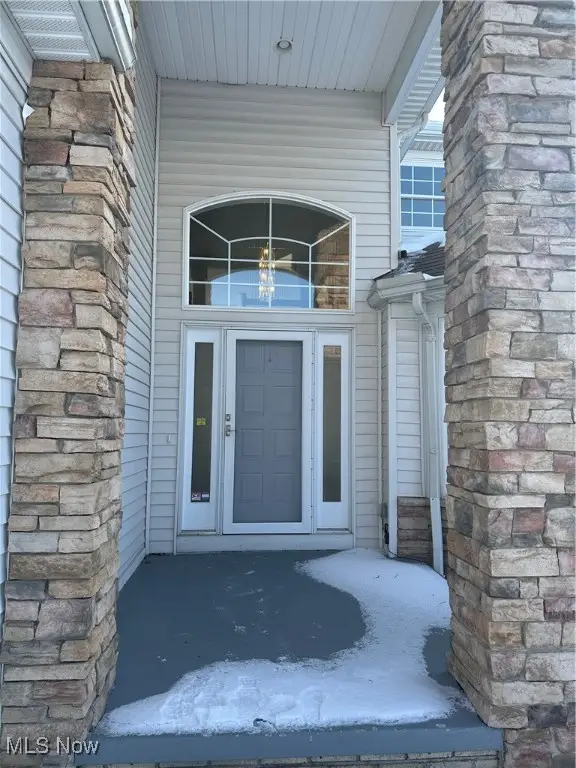 325 Burwick Road, Highland Heights, OH 44143 - Image #3