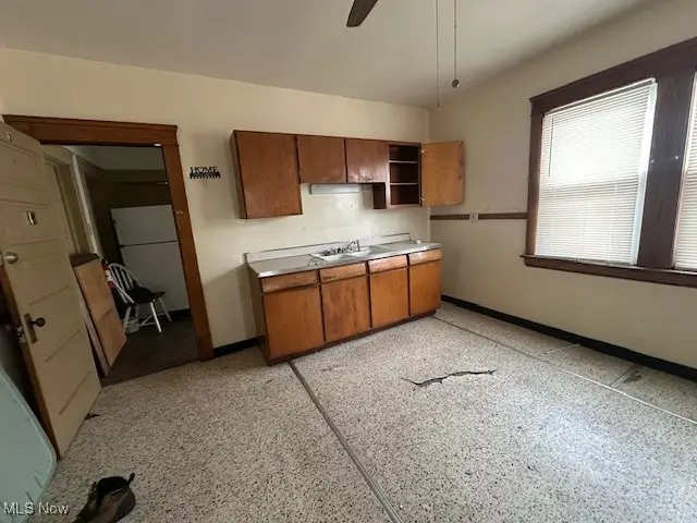 5295 Harvard Avenue, Newburgh Heights, OH 44105 - Image #3