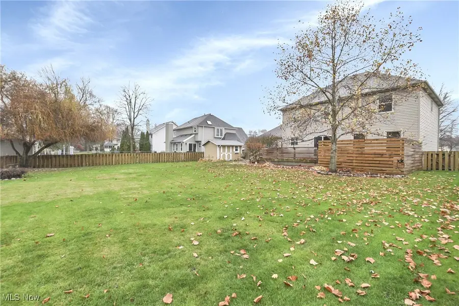 29880 Westminster Drive, North Olmsted, OH 44070 - Image #3