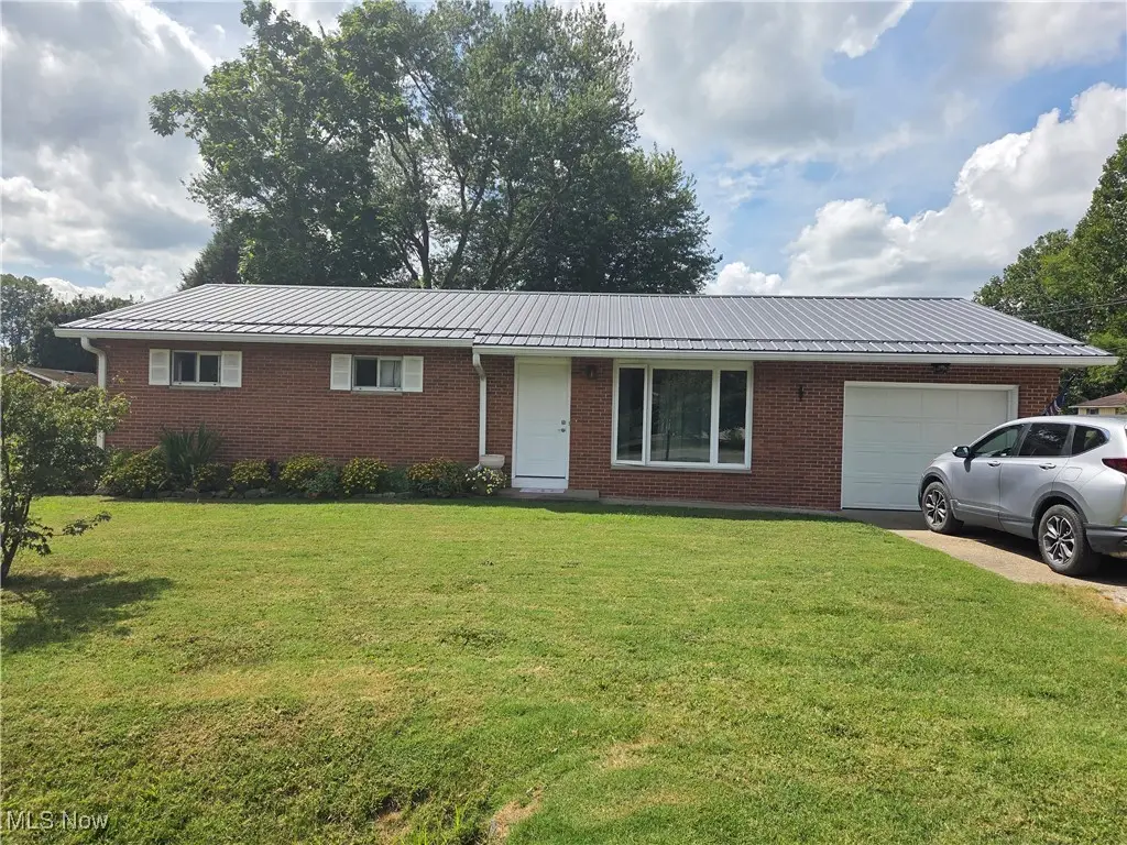 305 Summit Road, Marietta, OH 45750 - Image #1